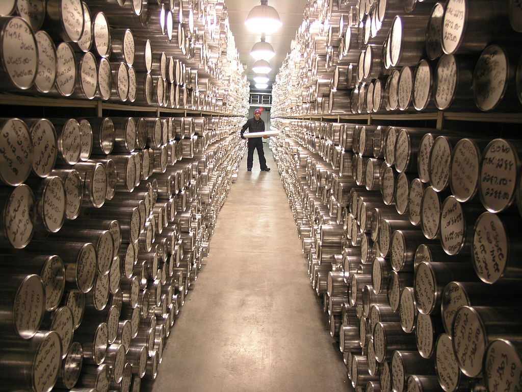 [National Science Foundation Ice Core Facility](https://icecores.org/) in Lakewood, Colorado. Ice cores are housed in tubes 1 m long. The main storage facility is kept at -36 ºC. Fortunately, scientists can examine the cores under much warmer conditions in a nearby room maintained at -24 ºC. _Source: U. S. Geological Survey/ Eric Cravens (n.d.) Public Domain [view source](https://commons.wikimedia.org/wiki/File:NICL_Freezer.jpg)_